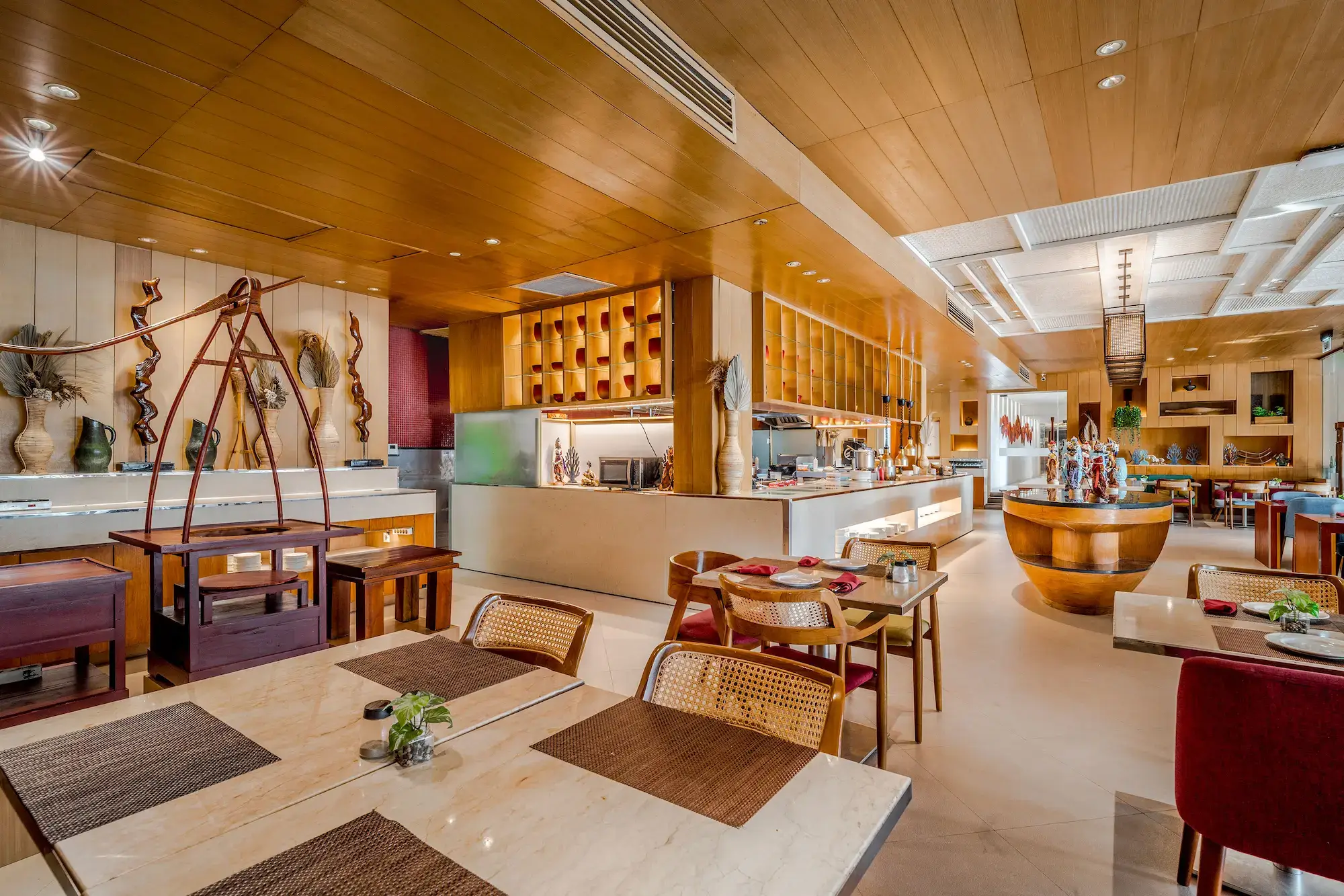 Holiday Inn Resort Baruna dining images