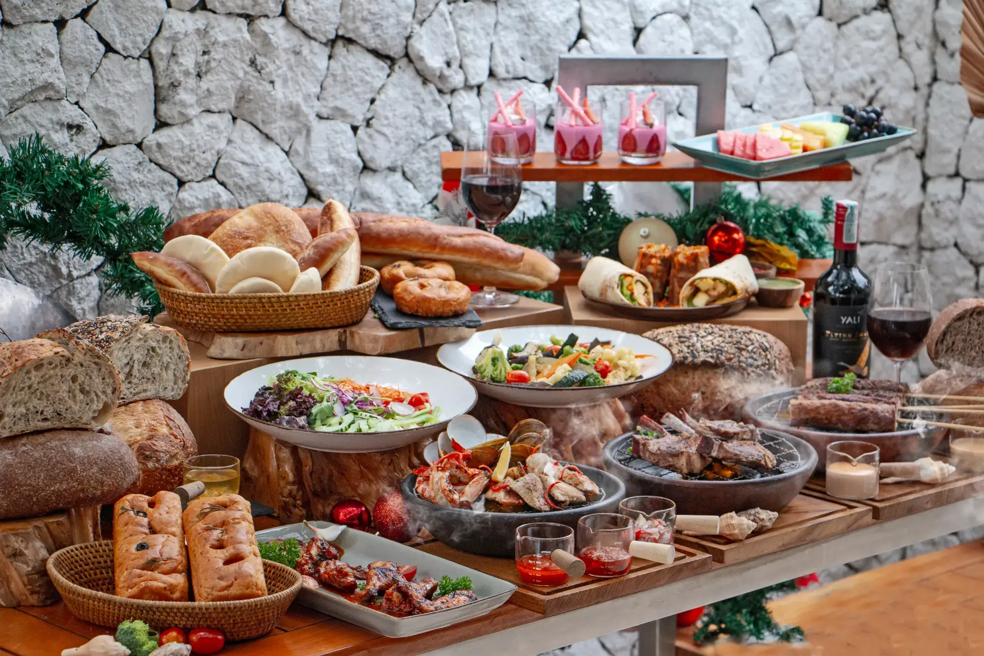 Treasure Feast Festive Holiday Inn Baruna Resort